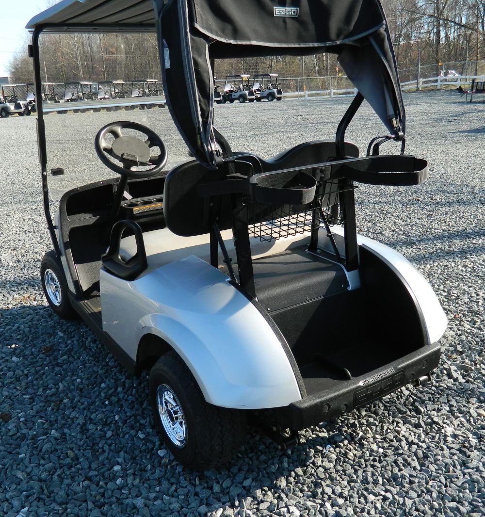 2020 EZGO TXT - Silver - Image 4